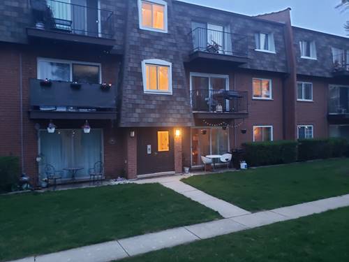 9366 Bay Colony Unit 1S, Des Plaines, IL 60016