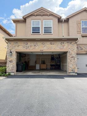 1820 Crenshaw Unit 1820, Vernon Hills, IL 60061