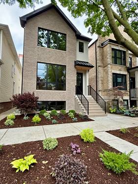 1841 W Newport, Chicago, IL 60657