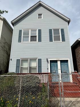 1938 N Mozart, Chicago, IL 60647