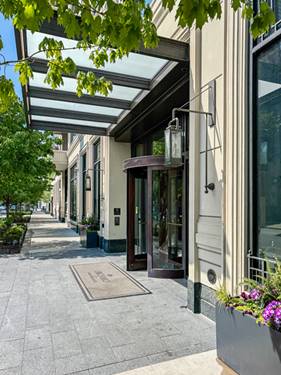 2350 N Orchard Unit 701, Chicago, IL 60614