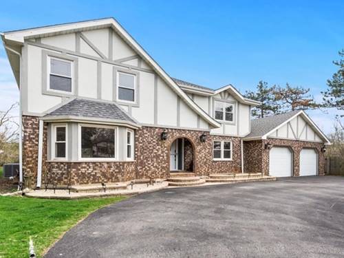 801 Waltz, Prospect Heights, IL 60070