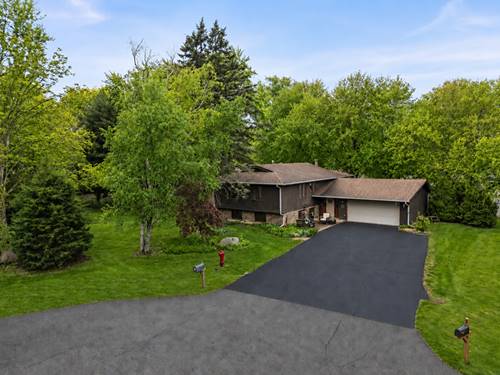 2 Faro, Oswego, IL 60543