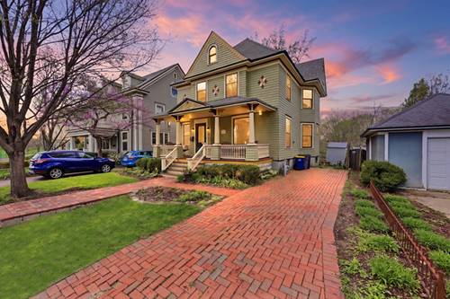 12 Rugby, Elgin, IL 60120