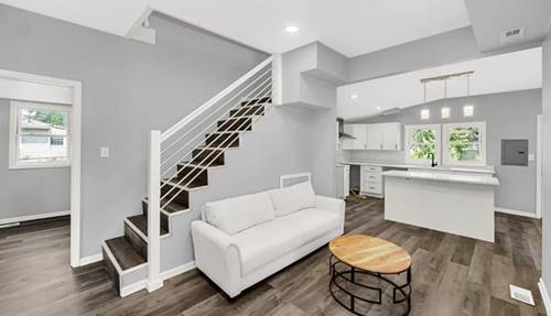 15343 8th, Phoenix, IL 60426