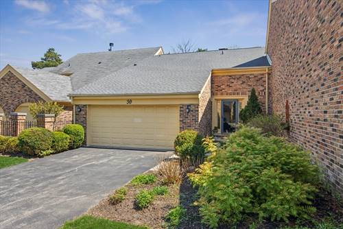 39 The Court Of Cobblestone, Northbrook, IL 60062