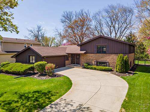 2806 N Dryden, Arlington Heights, IL 60004
