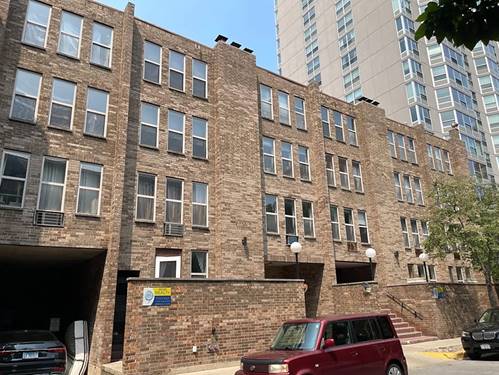 744 W Gordon Unit 106, Chicago, IL 60613