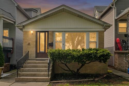4457 W Leland, Chicago, IL 60630