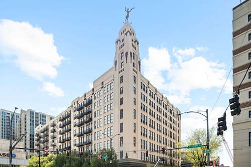 758 N Larrabee Unit 620, Chicago, IL 60654