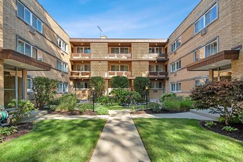 1921 Harrison Unit 1L, Evanston, IL 60201