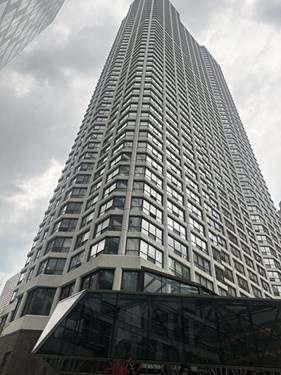 405 N Wabash Unit 308, Chicago, IL 60611