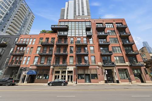 300 W Grand Unit 203, Chicago, IL 60654