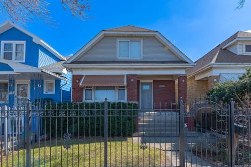 3743 N Kimball, Chicago, IL 60618