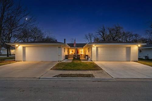 1135 Foxboro, Schaumburg, IL 60193