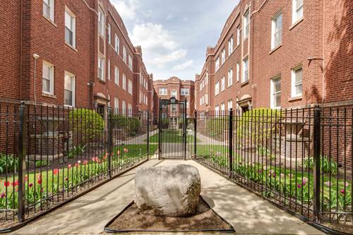 1348 W Estes Unit 3N, Chicago, IL 60626