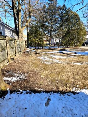 1 Burtis, Highland Park, IL 60035