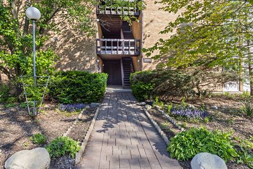 5544 E Lake Unit A, Lisle, IL 60532