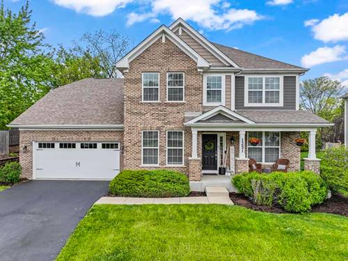 1251 W Thomas, Wheaton, IL 60187