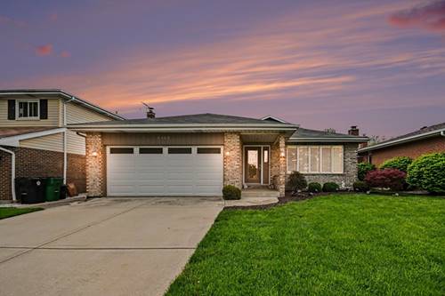 1452 Concord, Westchester, IL 60154