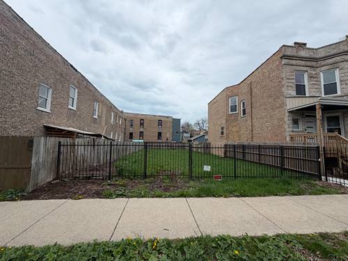 1053 N Lawndale, Chicago, IL 60651