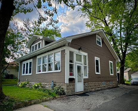 817 Cochrane, Joliet, IL 60436