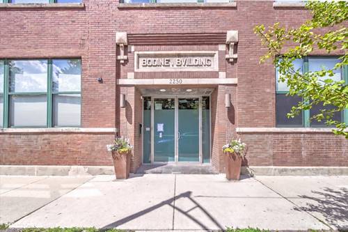 2250 W Ohio Unit 209, Chicago, IL 60612