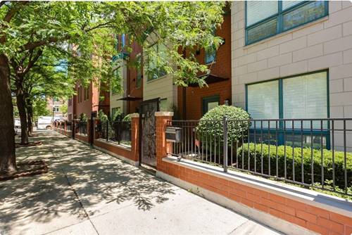 111 S Aberdeen, Chicago, IL 60607