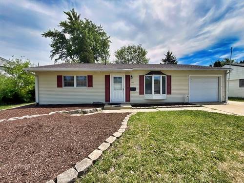 401 Holly, Streamwood, IL 60107