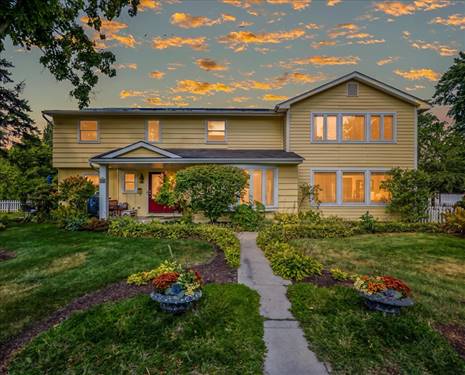 83 N Park, Glen Ellyn, IL 60137