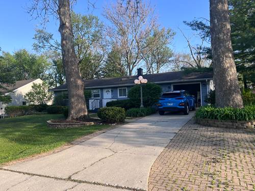 641 Jonquil, Lisle, IL 60532