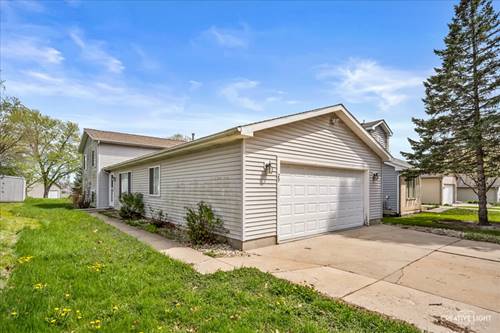 29 Elm, Fox Lake, IL 60020