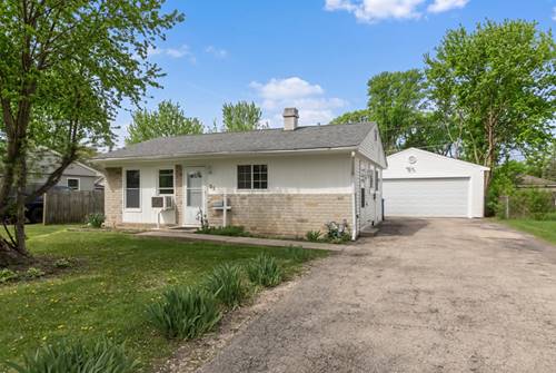 22 Wren, Carpentersville, IL 60110