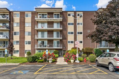 2900 Maple Unit 17E, Downers Grove, IL 60515