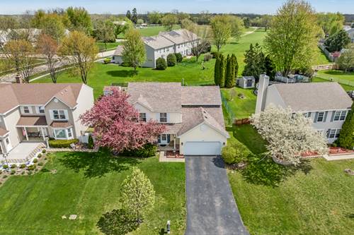 992 Mcphee, Lake In The Hills, IL 60156
