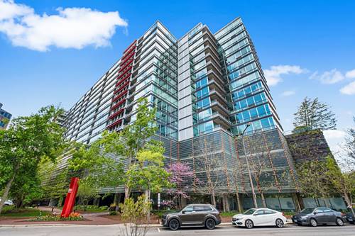 800 Elgin Unit PH20, Evanston, IL 60201
