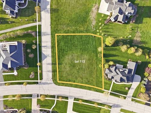 247 Merry Oaks, Sycamore, IL 60178