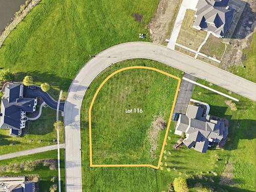 1716 Tewksberry, Sycamore, IL 60178