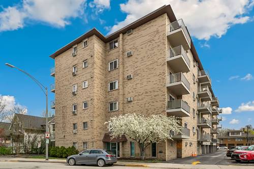 300 Circle Unit 6I, Forest Park, IL 60130