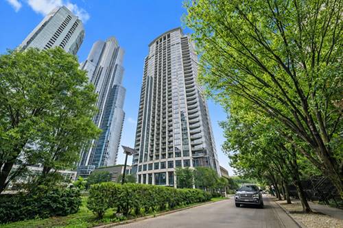 1235 S Prairie Unit 3504, Chicago, IL 60605
