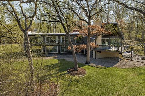 431 Maplewood, Barrington, IL 60010