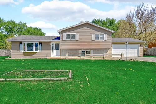28W502 Leverenz, Naperville, IL 60564