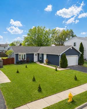 828 Huron, Carol Stream, IL 60188