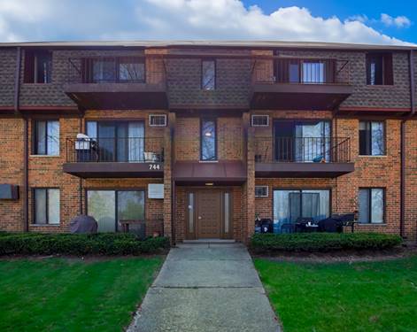 744 N Briar Hill Unit 5, Addison, IL 60101