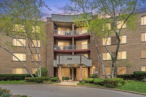945 E Kenilworth Unit 423, Palatine, IL 60074