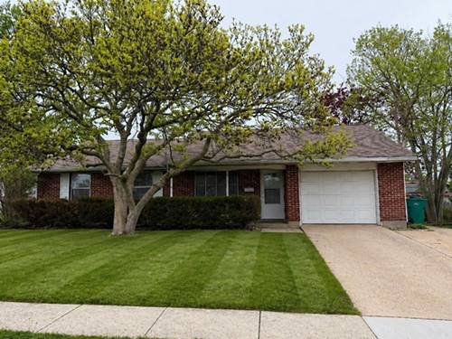 713 Essex, Romeoville, IL 60446