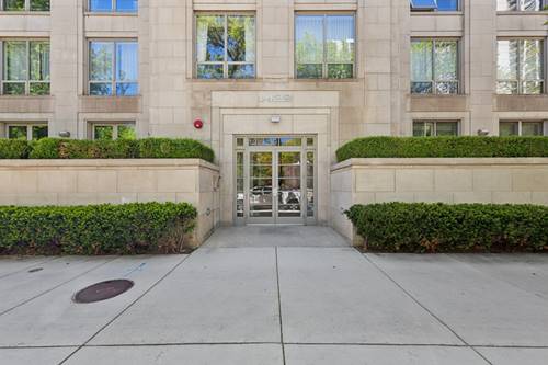 1422 N Lasalle Unit 104, Chicago, IL 60610