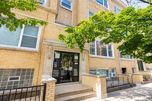 446 W Arlington Unit 3, Chicago, IL 60614