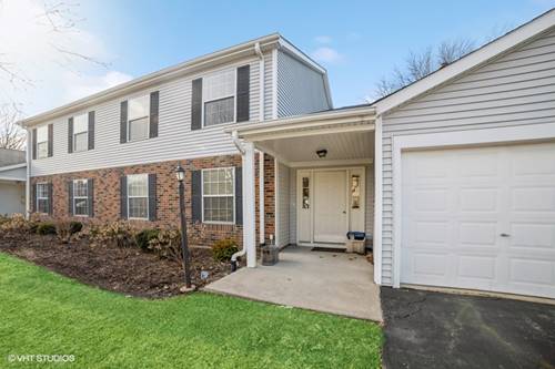 373 Newport Unit D1, Bartlett, IL 60103