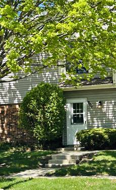904 Van Buren Unit 904, Vernon Hills, IL 60061